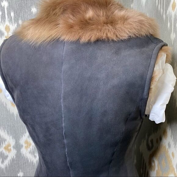 Ralph Lauren Collection Brown & Tan Shearling Contoured Sleeveless Gilet - Picture 6 of 16